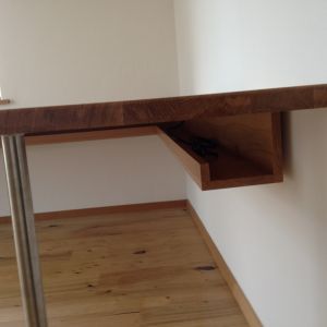 Schreibtisch in Eiche massiv (3)