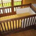 Babybett aus Nussbaum massiv