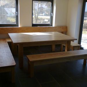 Aufenthaltsraum in Birke massiv (2)