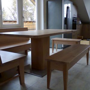 Eckbank und Tisch in Eiche massiv weiß geölt