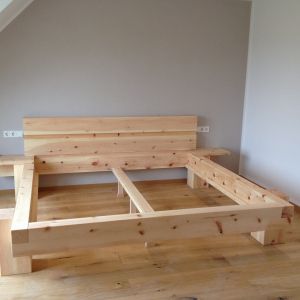 Balkenbett aus Zirbe (1)