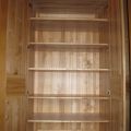 Schrank aus Kernesche massiv (2)